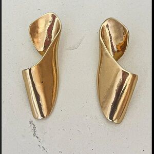 Elegant Gold-Tone Earrings